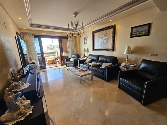 3 Bedroom Apartment in Estepona