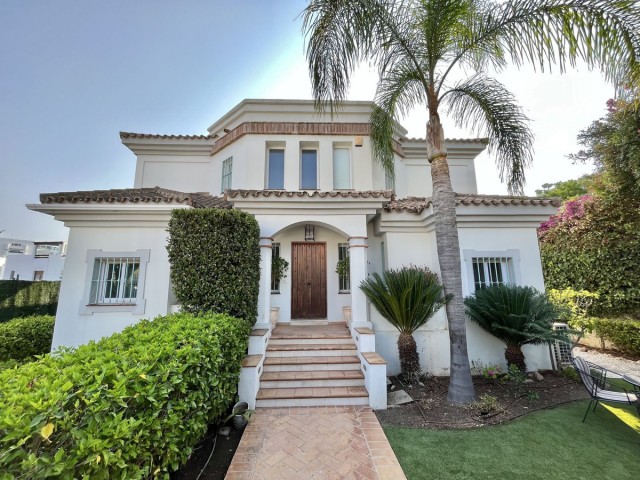 4 Bedroom Villa in San Pedro de Alcántara