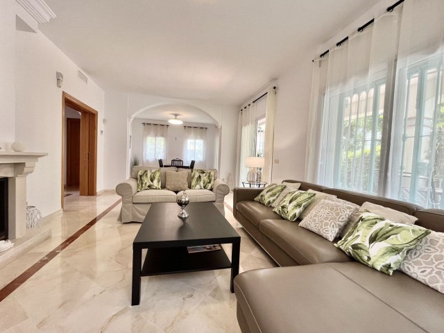 4 Bedroom Villa in San Pedro de Alcántara