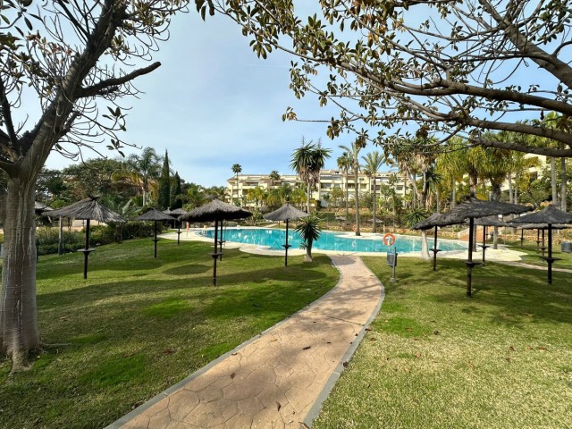 4 Bedroom Apartment in Bahía de Marbella