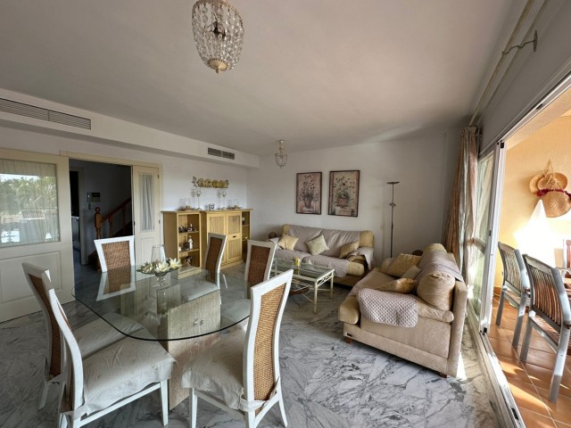 4 Bedroom Apartment in Bahía de Marbella