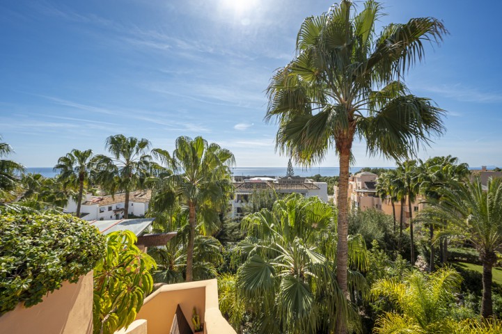 Penthouse in The Golden Mile