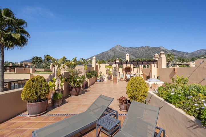 Penthouse in The Golden Mile