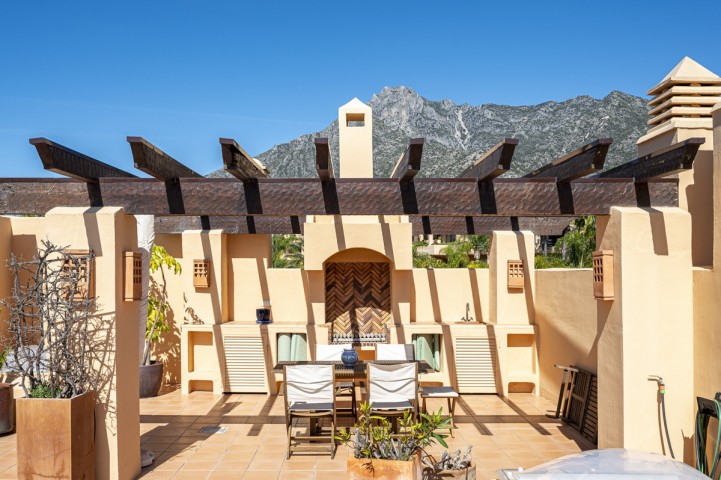 Penthouse in The Golden Mile