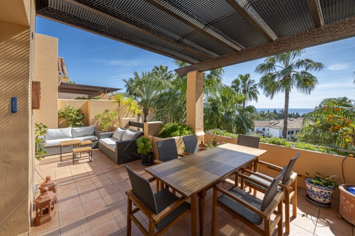 Penthouse in The Golden Mile