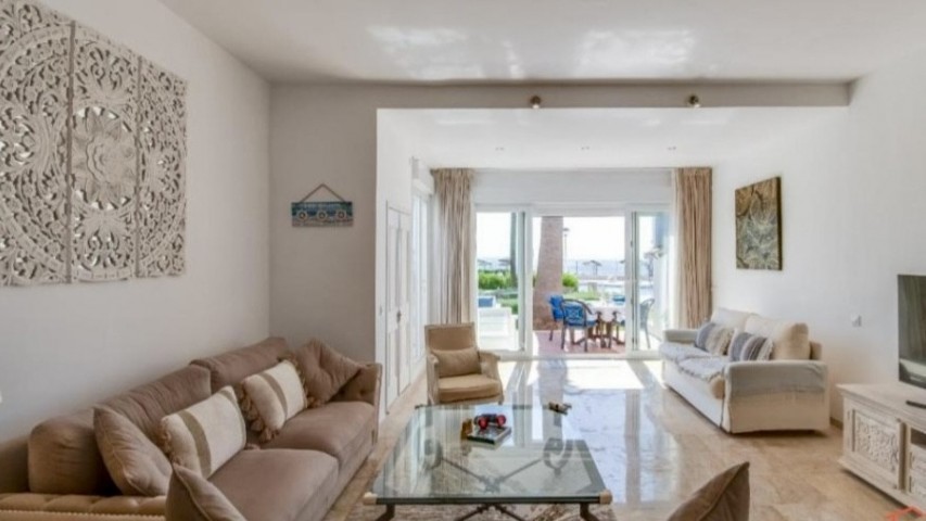 3 Bedroom Townhouse in Casares