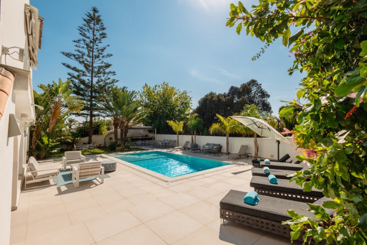 6 Bedroom Villa in Costabella
