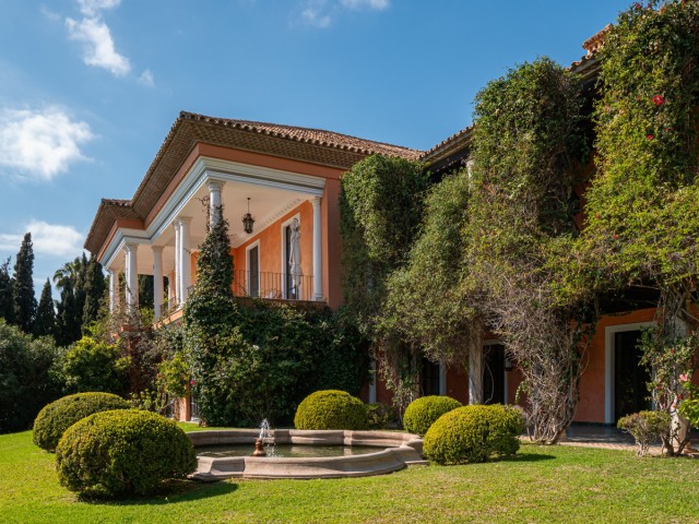 5 Bedroom Villa in The Golden Mile