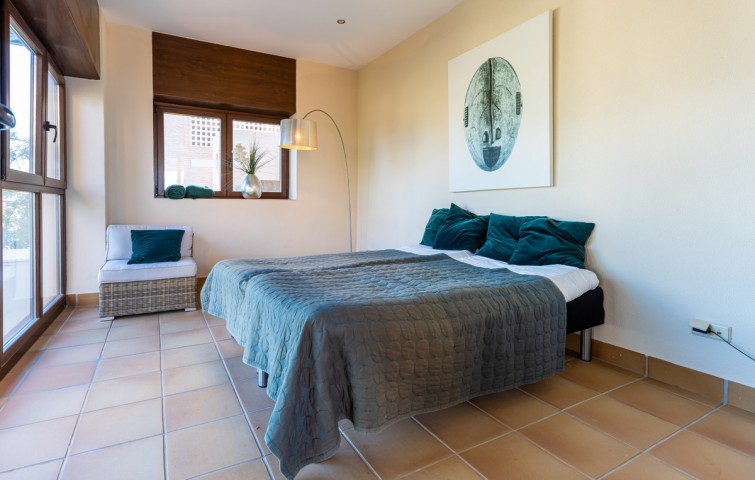 3 Bedroom Apartment in Estepona