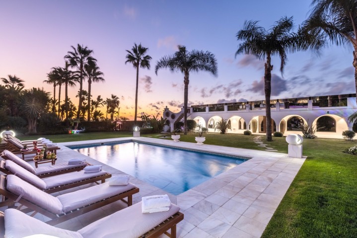 10 Bedroom Villa in Puerto Banús