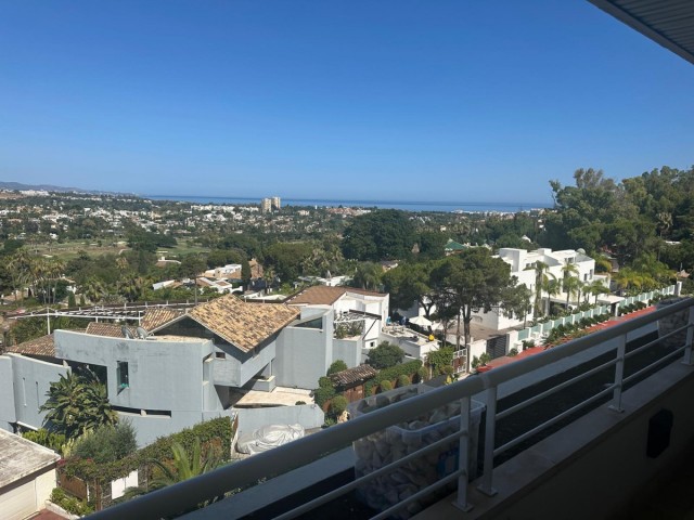 2 Bedroom Apartment in Nueva Andalucía