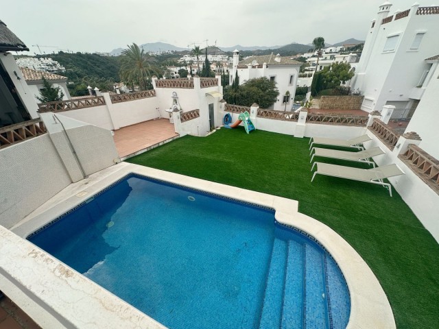 5 Bedroom Villa in Selwo