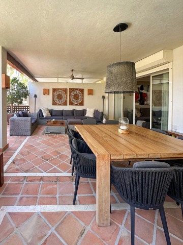 2 Bedroom Apartment in Marbella