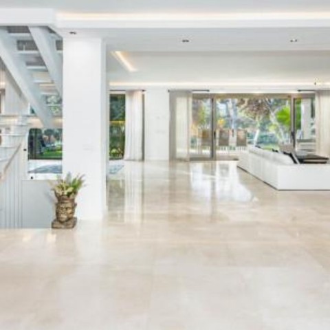 5 Bedroom Villa in Marbella
