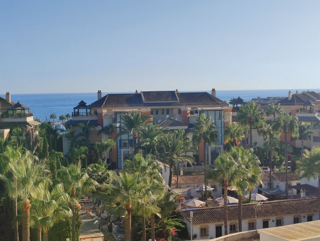 3 Bedroom Apartment in Marbella