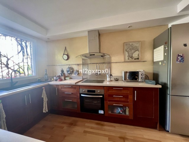 3 Slaapkamer Rijtjeshuis in Marbella