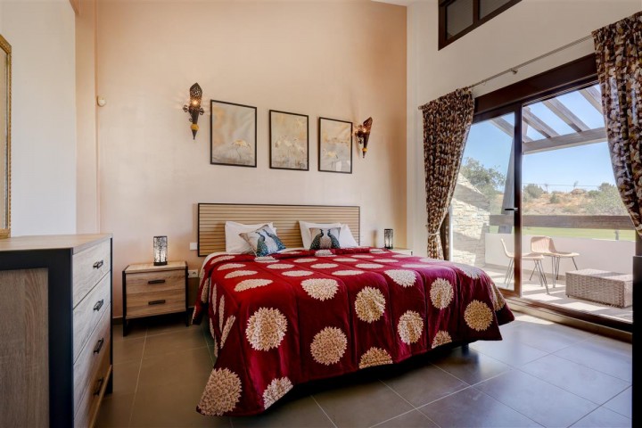 4 Bedroom Townhouse in Estepona