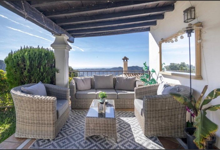 4 Bedroom Villa in Istán