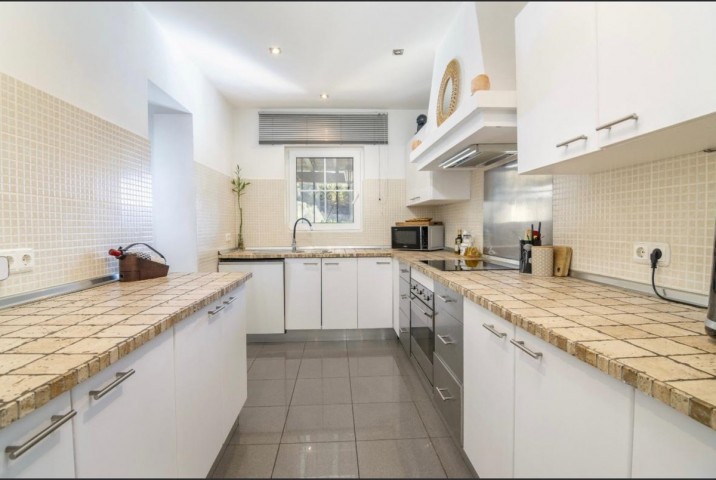 4 Bedroom Villa in Istán