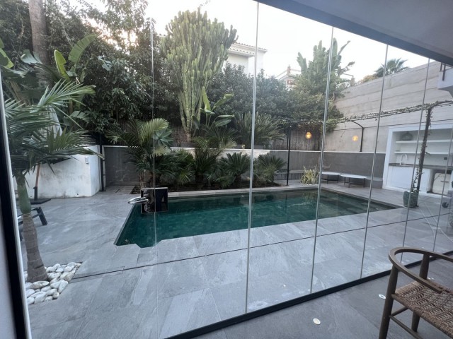 4 Sovrums Villa i Nueva Andalucía