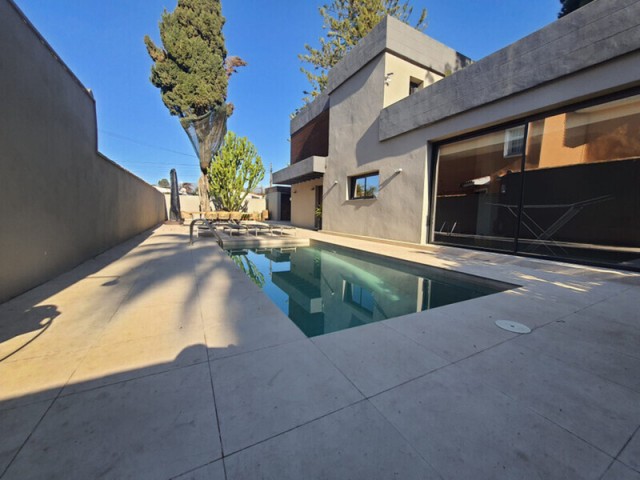 4 Bedroom Villa in Costabella