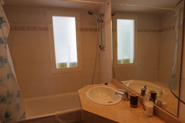 Takvåning i Puerto Banús