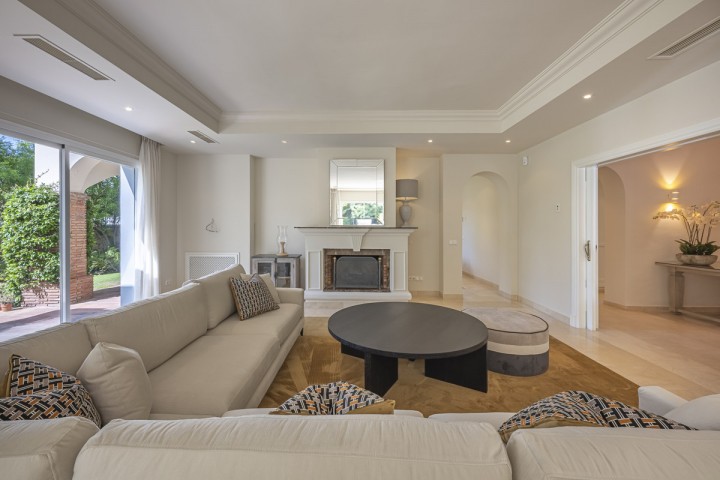 5 Bedroom Villa in Benahavís