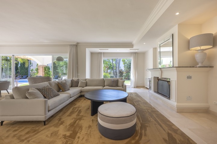 5 Bedroom Villa in Benahavís