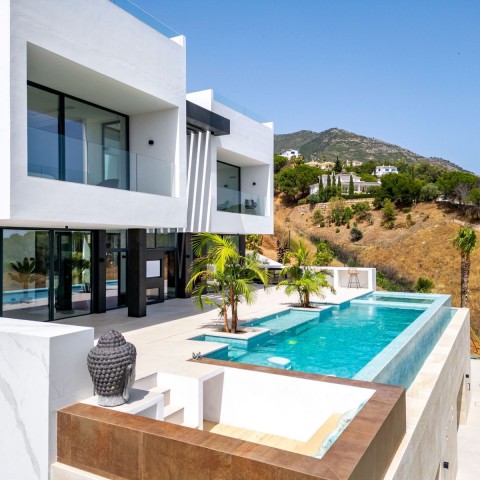 5 Bedroom Villa in Mijas