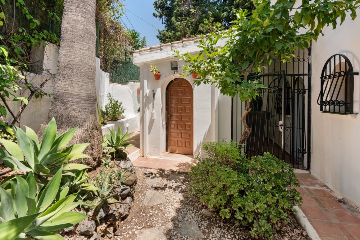 4 Slaapkamer Villa in Nueva Andalucía