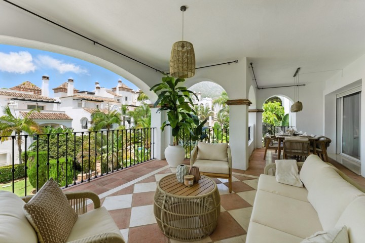 4 Bedroom Apartment in Sierra Blanca