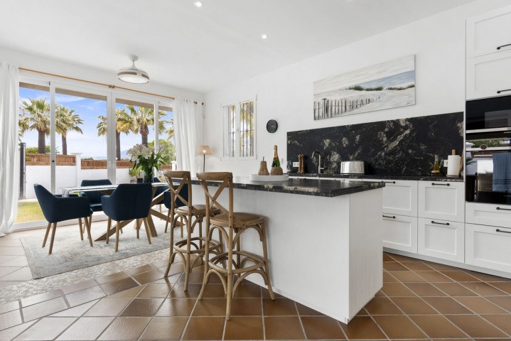 5 Bedroom Villa in Las Chapas