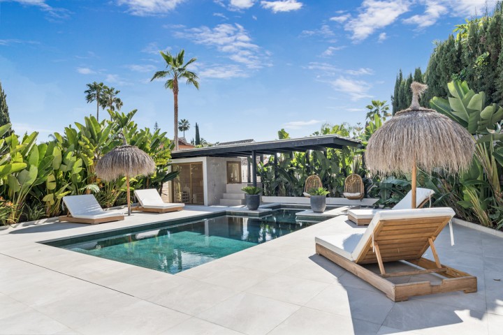 6 Bedroom Villa in Nueva Andalucía