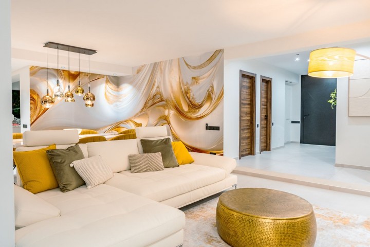 5 Bedroom Villa in El Paraiso