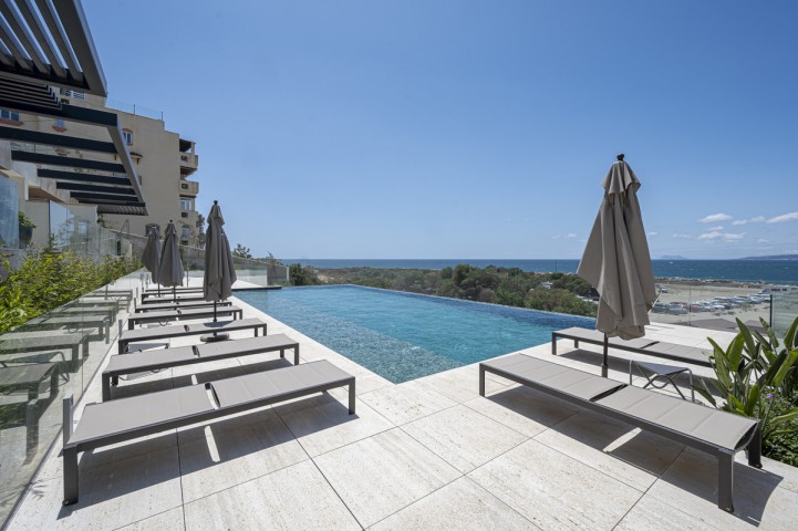 2 Bedroom Apartment in Estepona