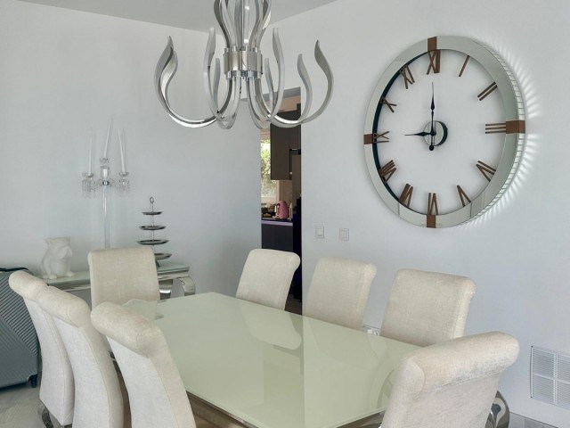 4 Bedroom Villa in Benahavís