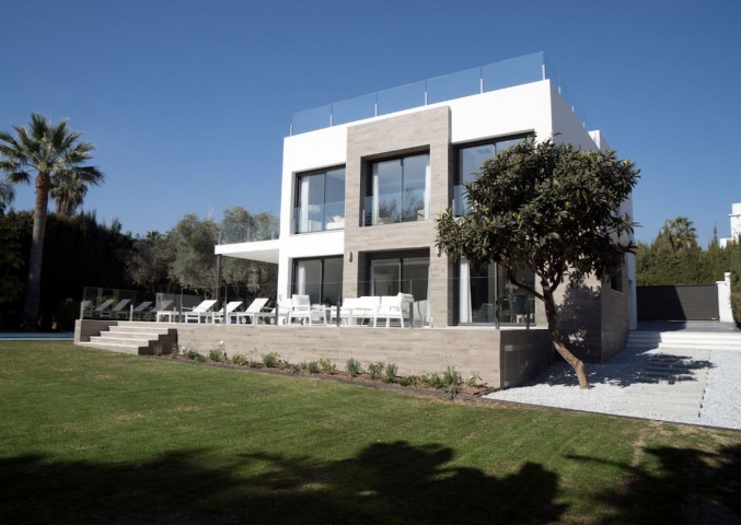 5 Bedroom Villa in Nueva Andalucía