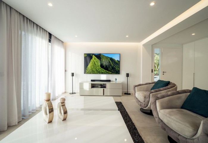 5 Bedroom Villa in Nueva Andalucía