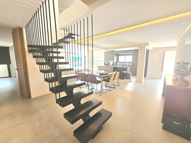 4 Bedroom Villa in Costabella