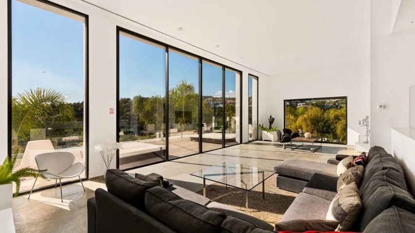 8 Bedroom Villa in Benahavís