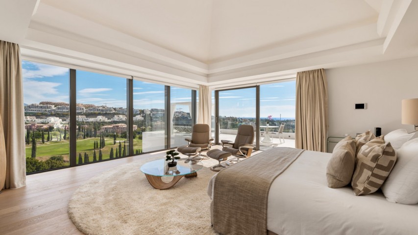 8 Bedroom Villa in Benahavís