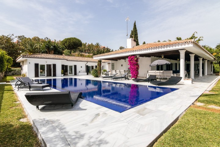 5 Bedroom Villa in Las Brisas