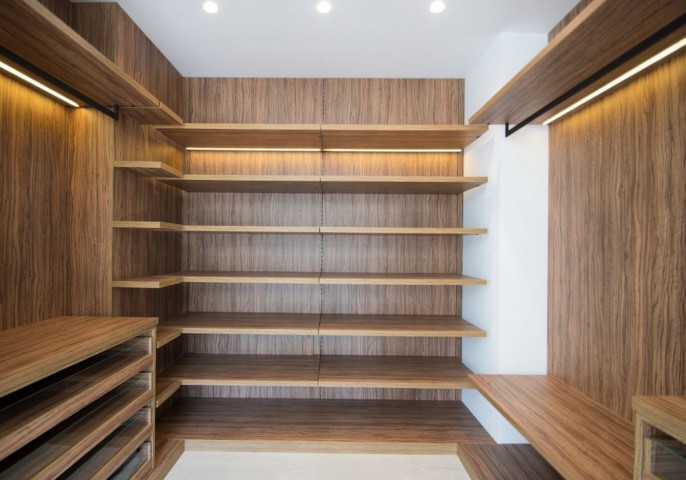 Villa con 5 Dormitorios  en Nueva Andalucía