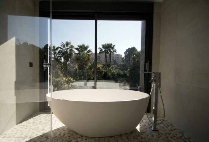 Villa avec 5 Chambres  à Nueva Andalucía