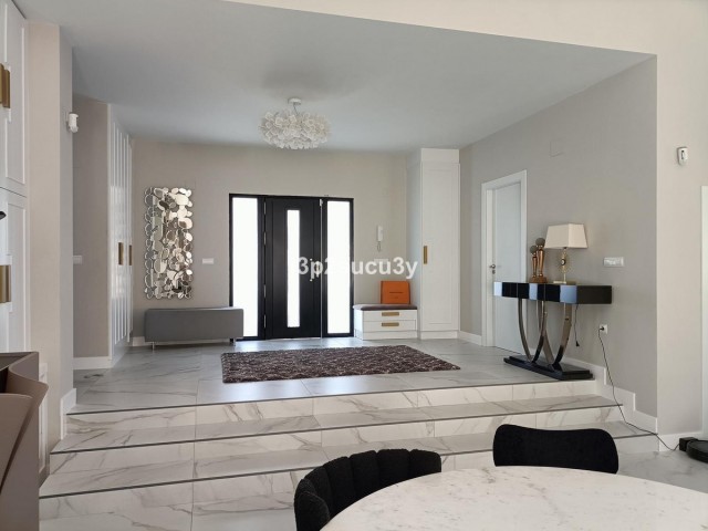 4 Slaapkamer Villa in San Pedro de Alcántara