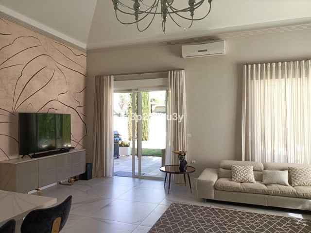 4 Slaapkamer Villa in San Pedro de Alcántara