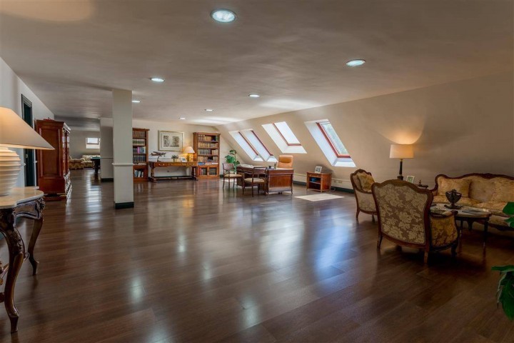 7 Bedroom Villa in Río Real