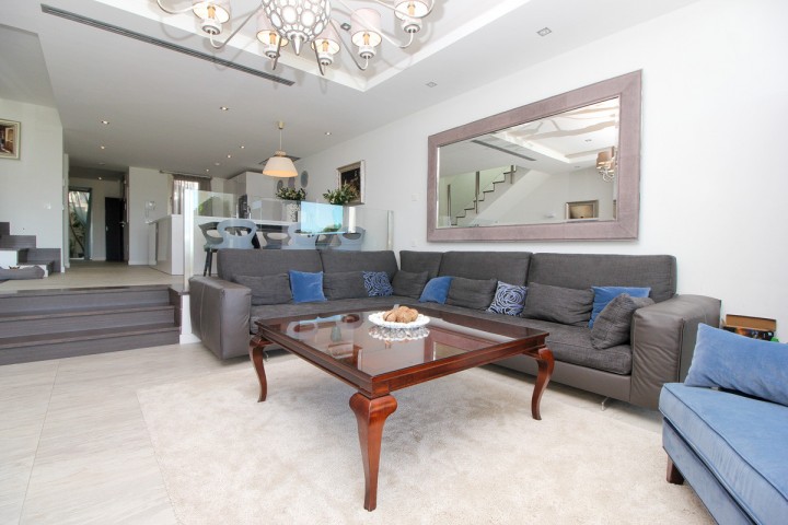 4 Bedroom Townhouse in Sierra Blanca