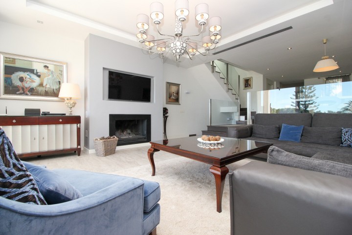 4 Bedroom Townhouse in Sierra Blanca