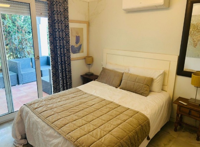 Villa con 4 Dormitorios  en Marbella